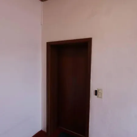 Apartment Charming Away: Close To Messe *