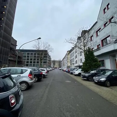 Apartament Charming Away: Close To Messe *